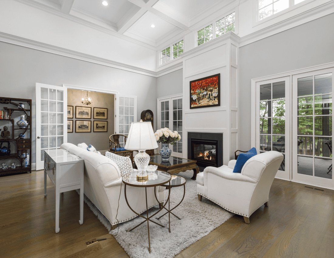 How to make a room look bigger with paint